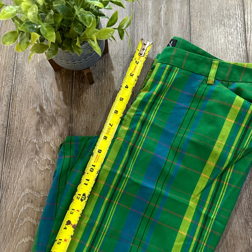 Bobby J Bermuda Shorts - Picture 10 of 10